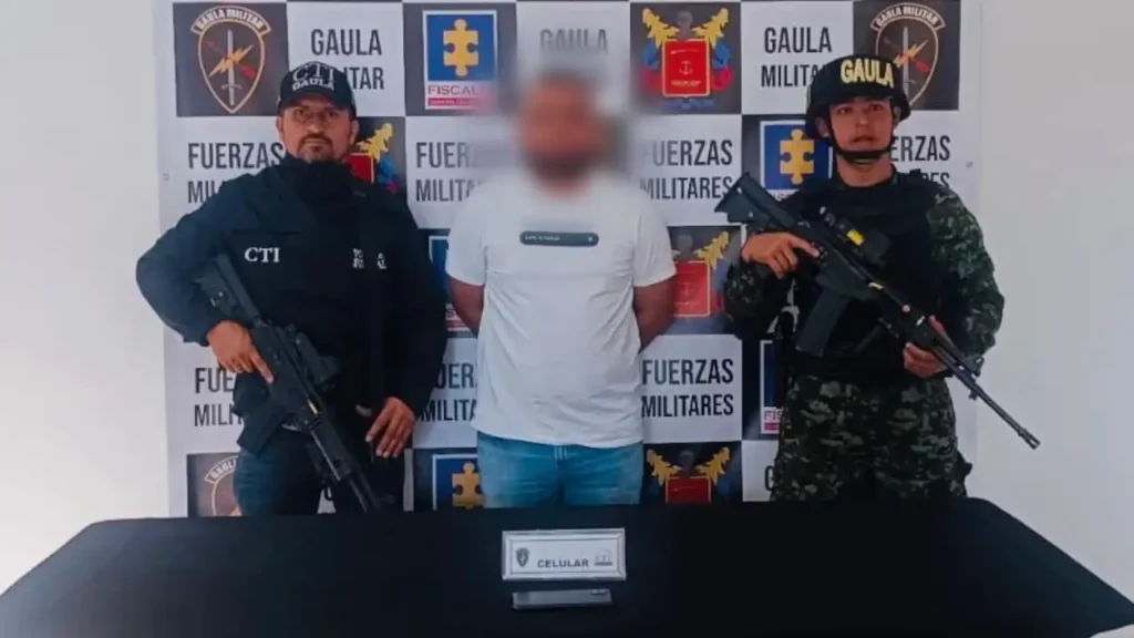 En centro comercial de Rionegro capturaron a alias “Argiro” implicado en el secuestro de un iraní En centro comercial de Rionegro capturaron a alias “Argiro” implicado en el secuestro de un iraní