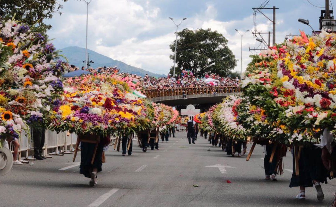 Estos son los ganadores del sorteo para los desfiles de la Feria de las Flores