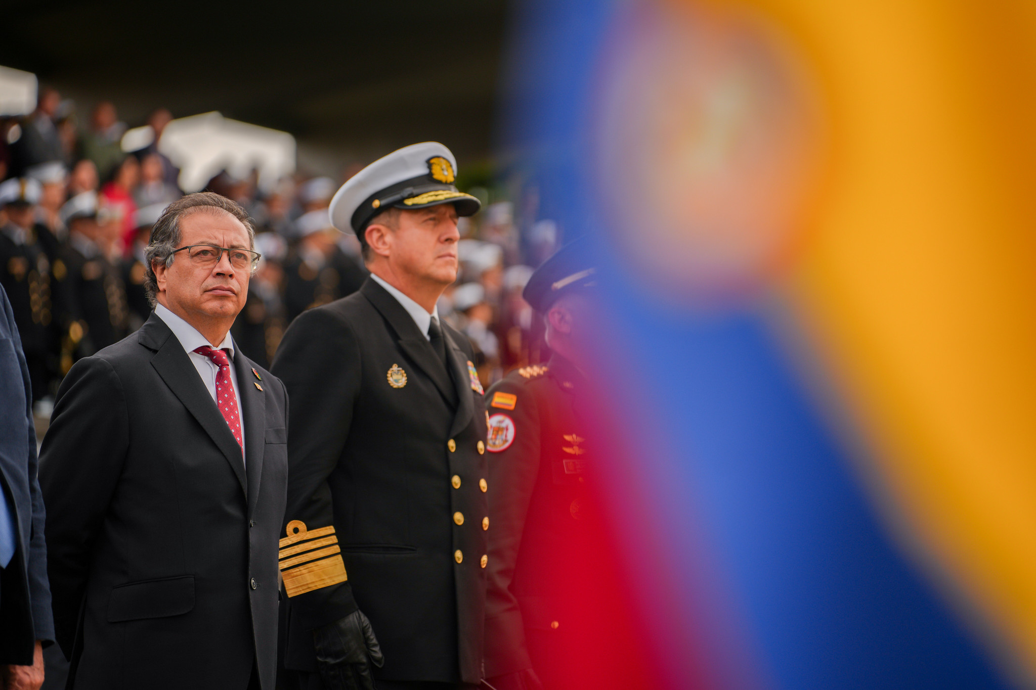 Sin pruebas, presidente Petro insiste en un "golpe de estado" en su contra