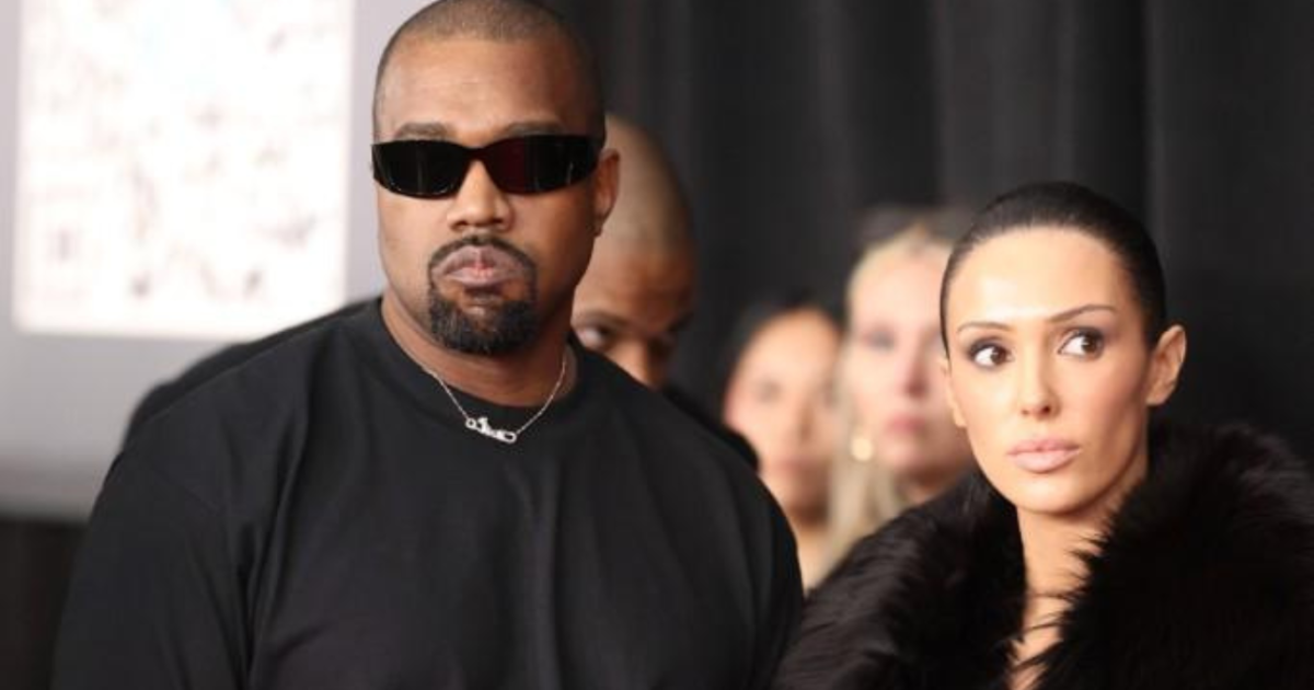 esposa de KANYE WEST SIN ROPA en los Grammy 2025