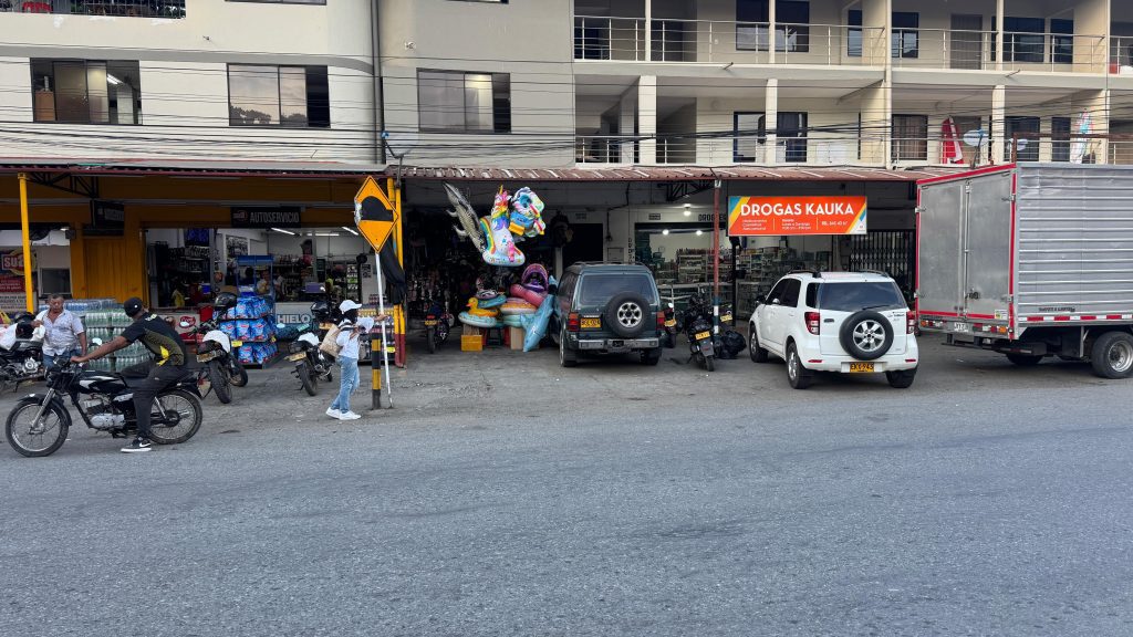 Ordenan liberar la ocupación indebida del espacio público en La Pintada
