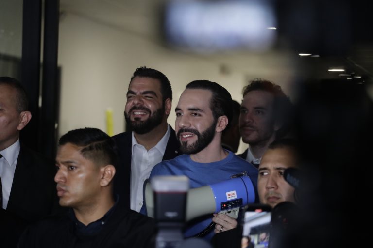 nayib bukele